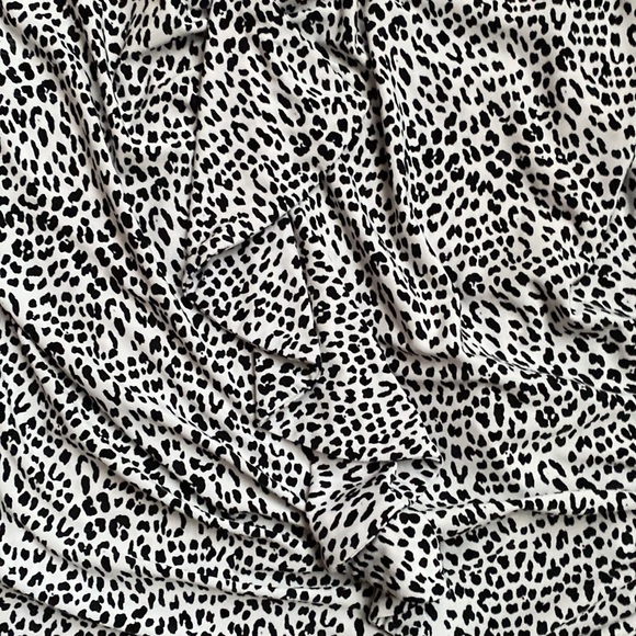 Tee - Picture 3 of 4